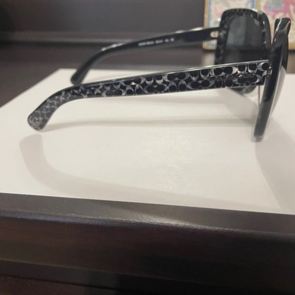 COACH SUNGLASSES - Picture 3 of 3